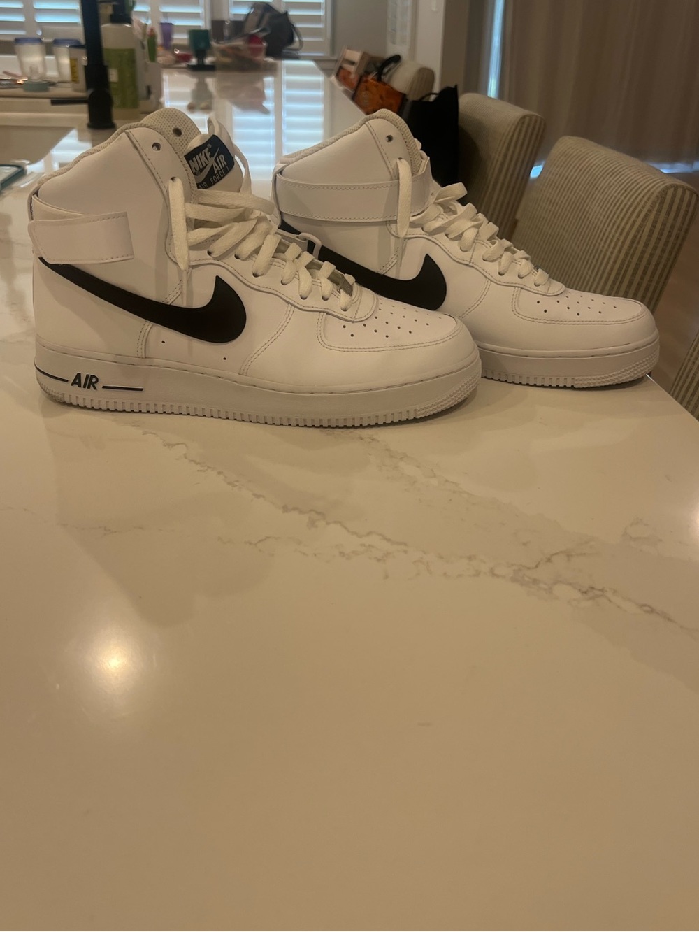 Nike Men’s Mid-Top Sneakers - White/Black